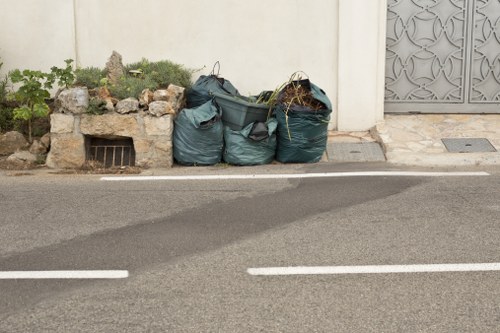 Reliable waste removal services in Willesden